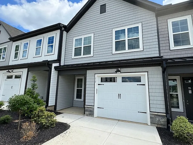 714 Jamescroft Way — Photo 25