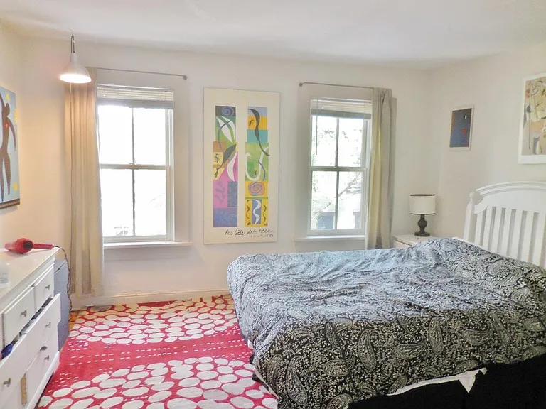 2418 Waverly St — Photo 11