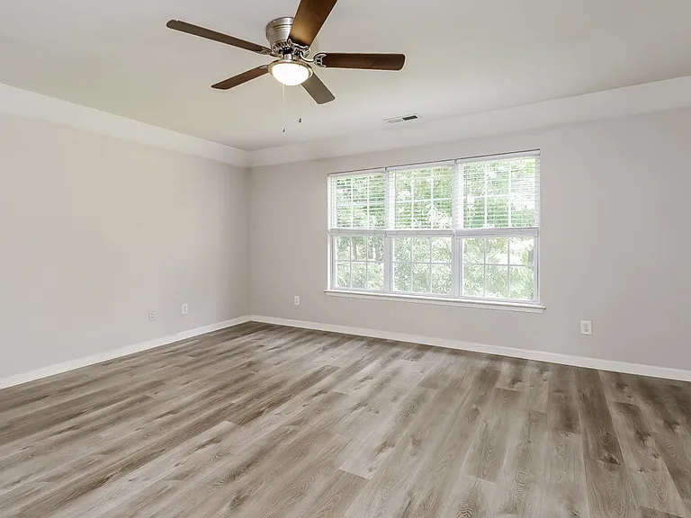 1215 Ben Livingston Rd — Photo 10