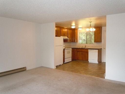 4th image of 5464 Bel West Dr