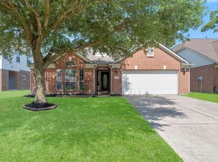 27151 Sunset Pines Dr, Spring, TX 77373