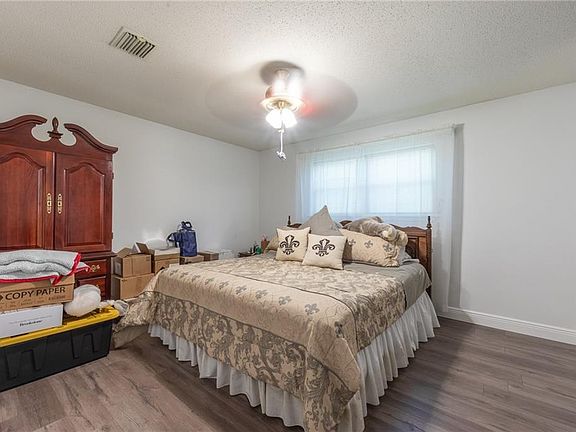 4th image of 112 Hardwood Dr