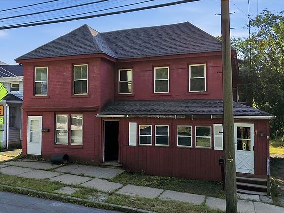 4th image of 32-34 Flint Ave