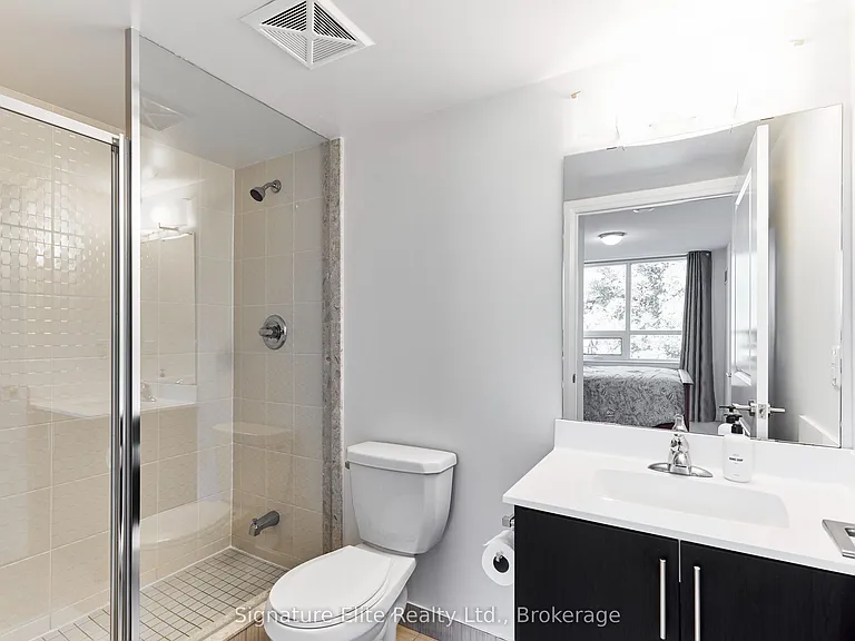 3520 Danforth Ave #301 — Photo 11