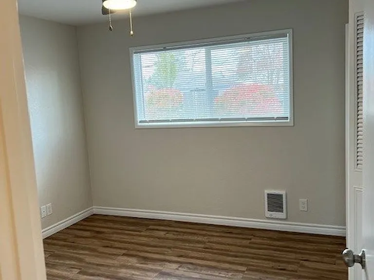 2813 W Harvard Ave — Photo 8