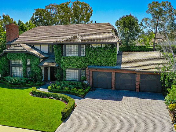 2nd image of 29322 Laro Dr