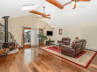 39 Central Ave, Amityville, NY