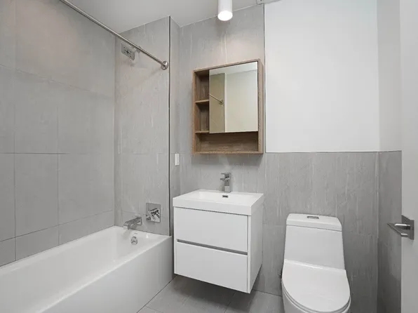 1173 Rogers Avenue image 9 of 10