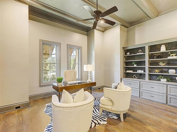 4th image of 1902 Gaillardia Ct