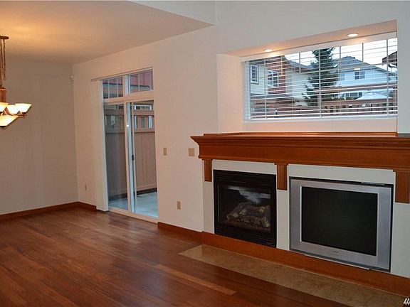 5th image of 18508 36th Ave W