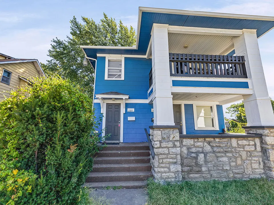 3321 Monroe Ave
