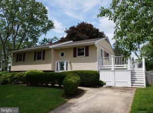 202 Stanlake Rd, Owings Mills, MD 21117