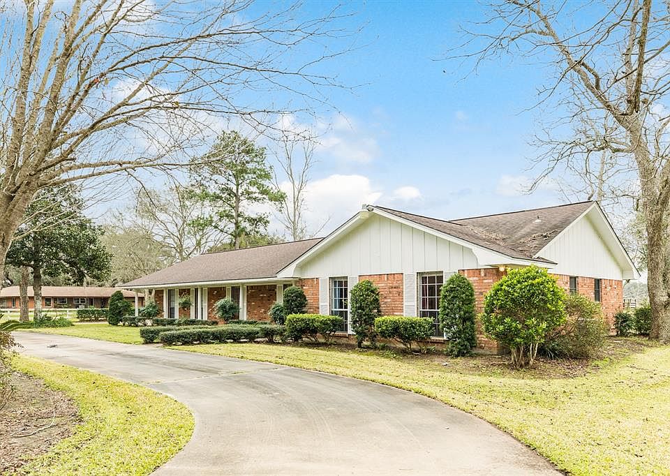 1st image of 3005 County Road 353