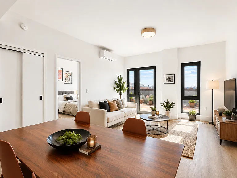 1510 Gates Ave #701 — Photo 5