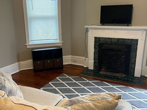 2nd image of 179 E Loudon Ave #2