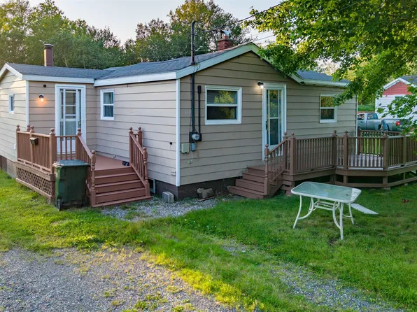 148 Highland St, Glace Bay, NS B1A 2V3