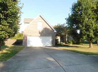 1031 Monticello Pl, Gallatin, TN 37066