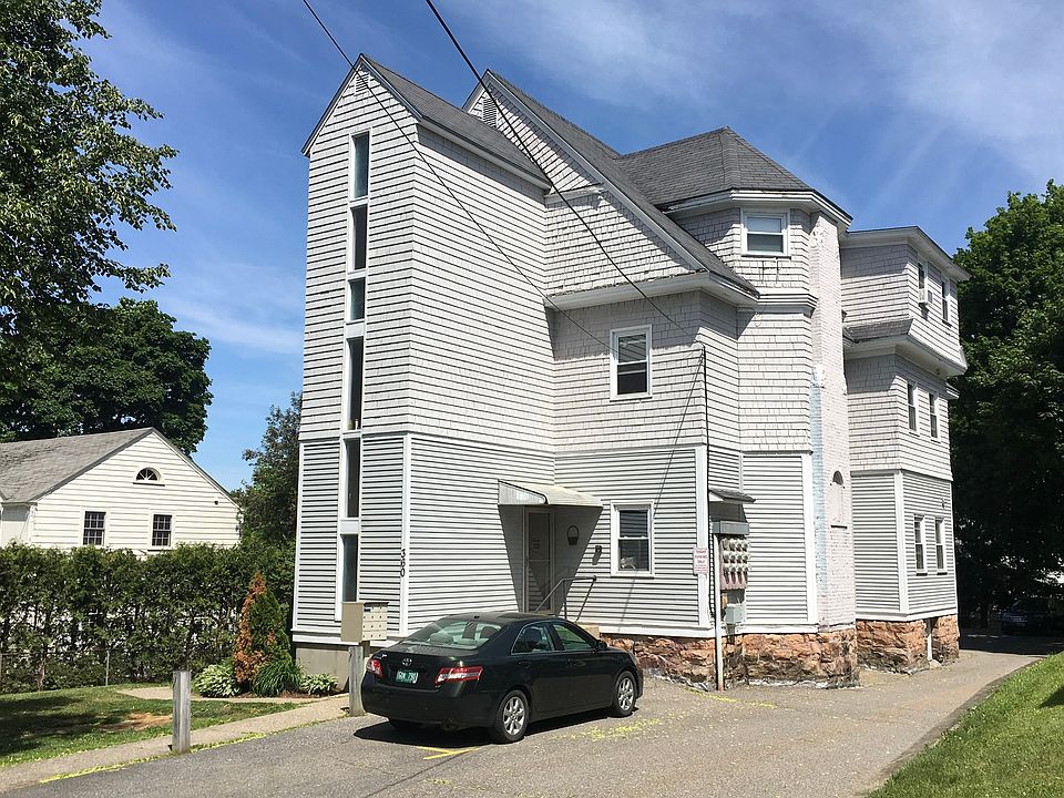 2nd image of 360 Pearl St APT 302