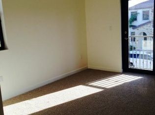 7032 NW 102nd Pl, Doral, FL 33178