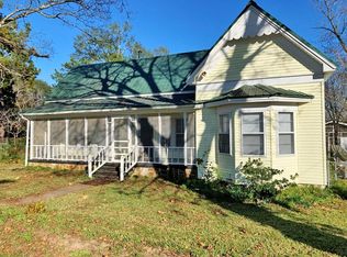 324 County Road 2130, Maydelle, TX 75772