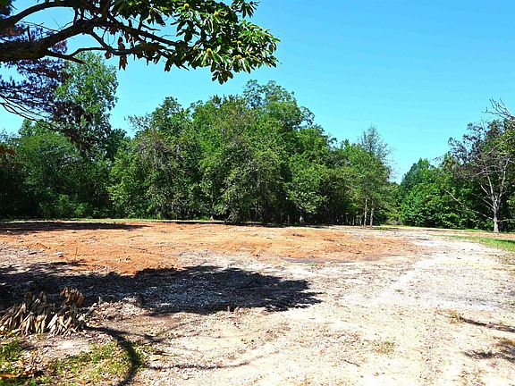 2nd image of 1169 Highway 46 N