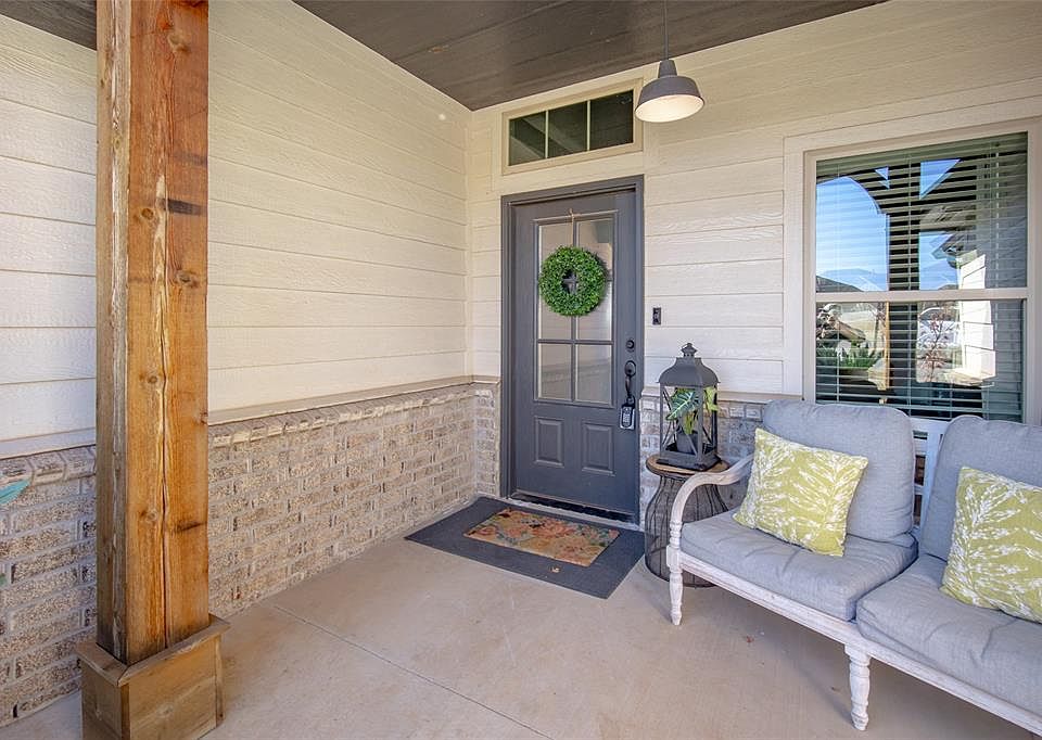18621 Melogold Dr, Edmond, OK 73012 | Zillow