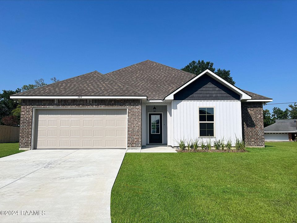 1st image of 103 Meadow Ridge Ln