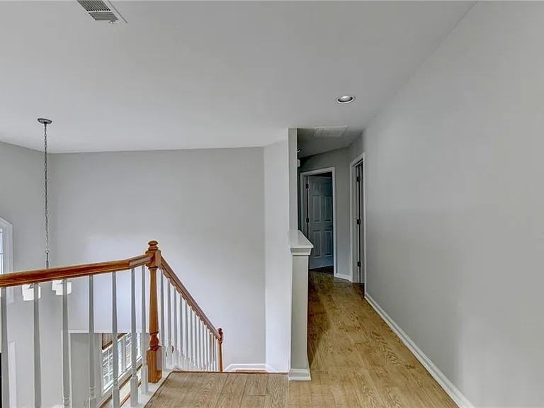 2835 Crestmont Ct — Photo 39