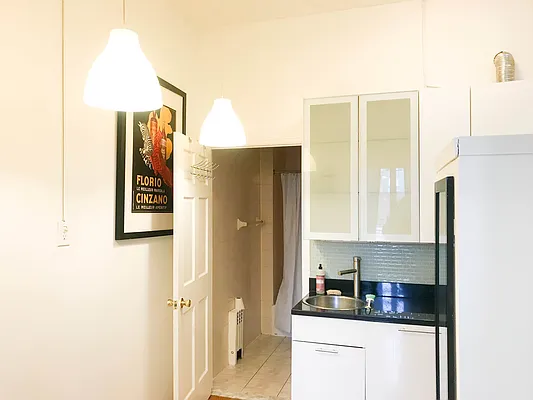 Rented by Ulas Real Estates Inc | media 12