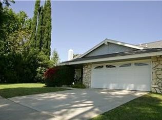2635 Theresa St, Thousand Oaks, CA 91320
