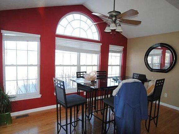 3rd image of 411 Apalachee Dr #411