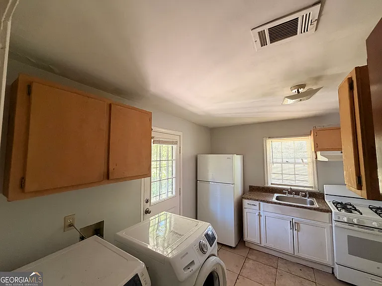 2203 Tiger Flowers Dr NW — Photo 17