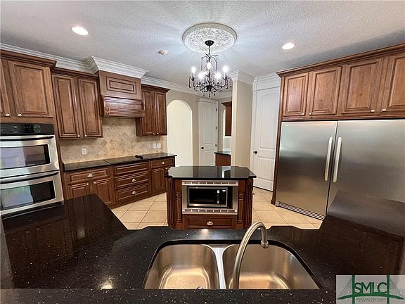 3rd image of 125 Saint Catherine Cir