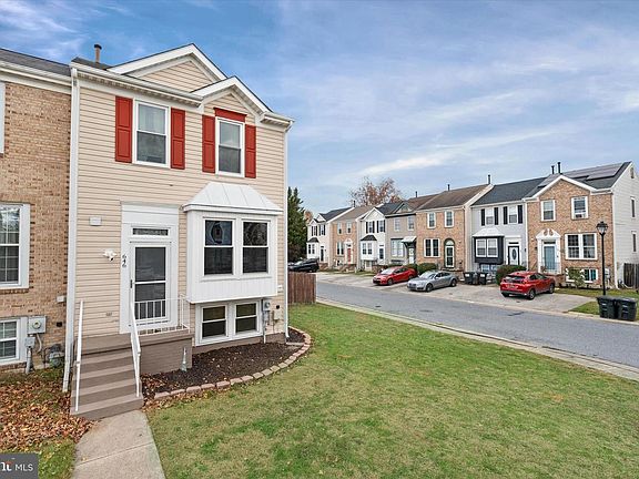 4th image of 646 Corsica Ave