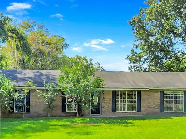 301 Beaufort Rd, Savannah, GA 31419