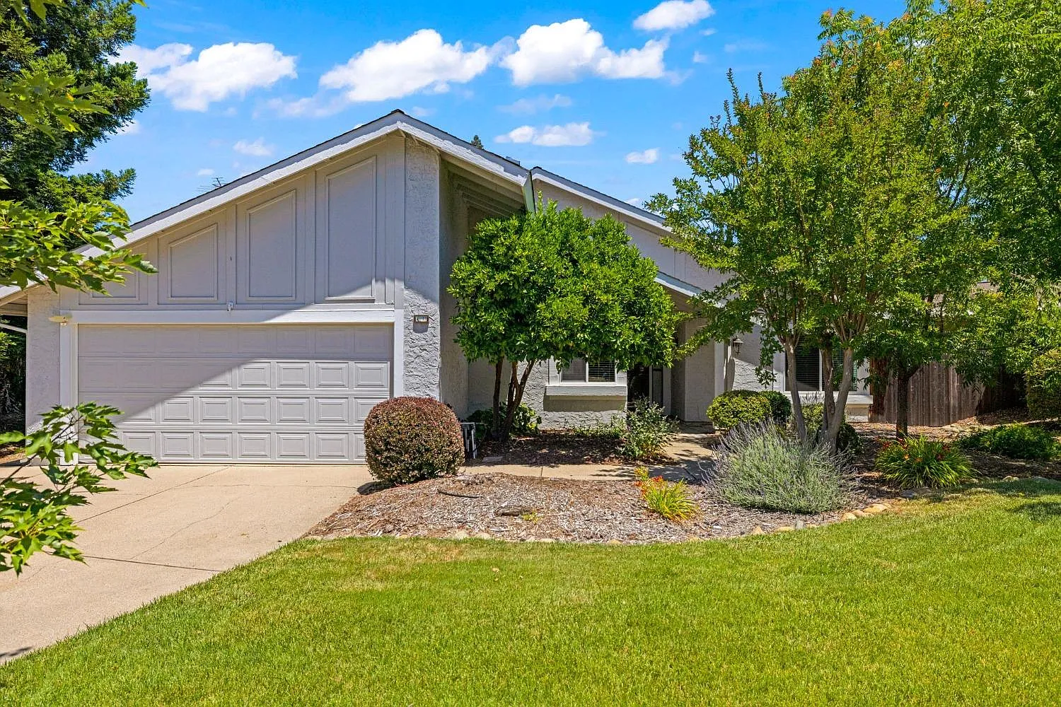 11141 Portage River Ct photo 1