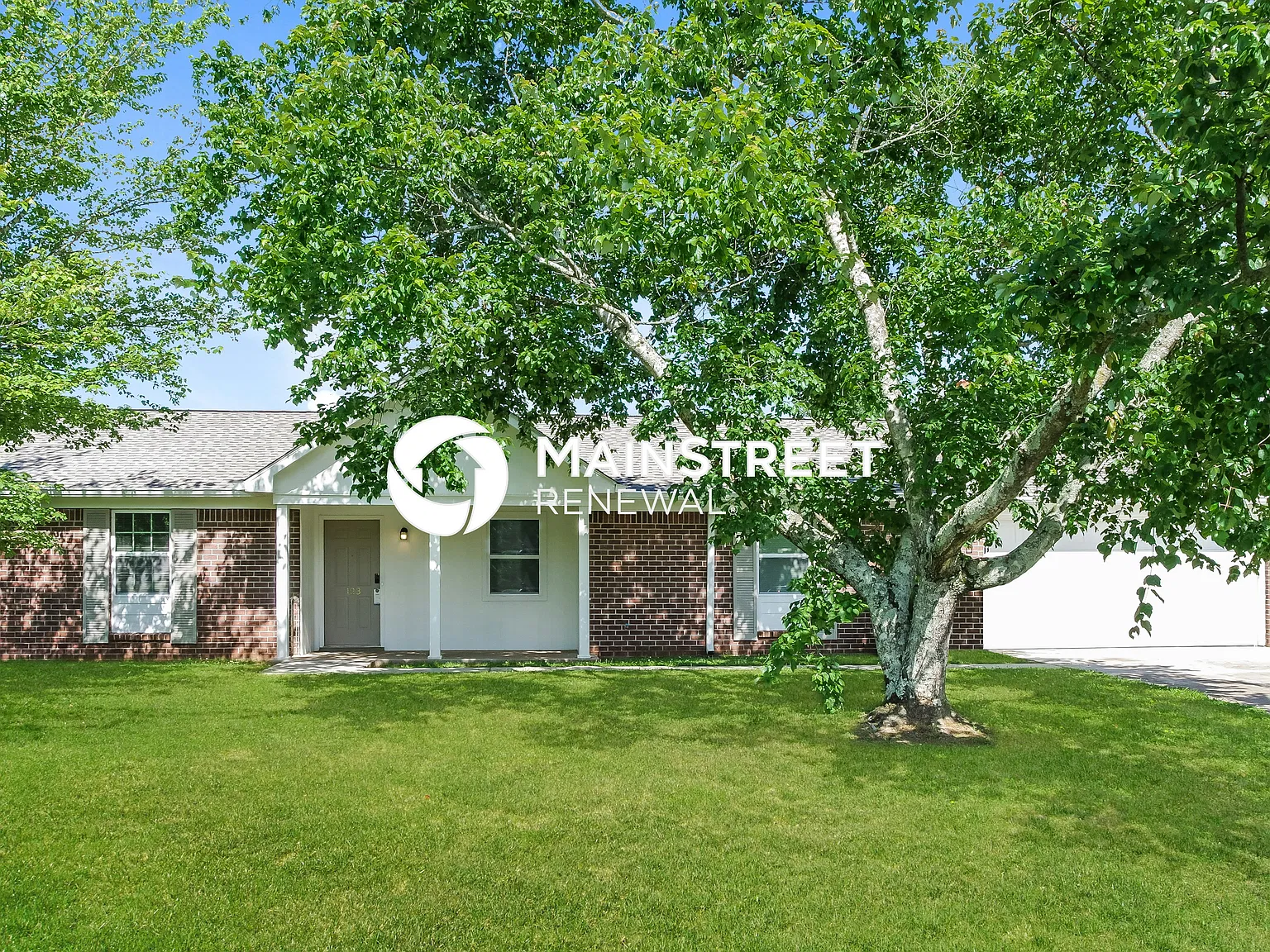 123 Piper Ln — Photo 1