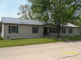 1557 Hancock Dr, Urbana, IL 61802