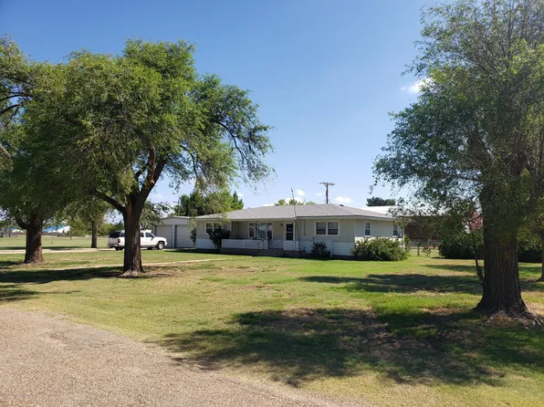 500 Ritchie Ave, Panhandle, TX 79068