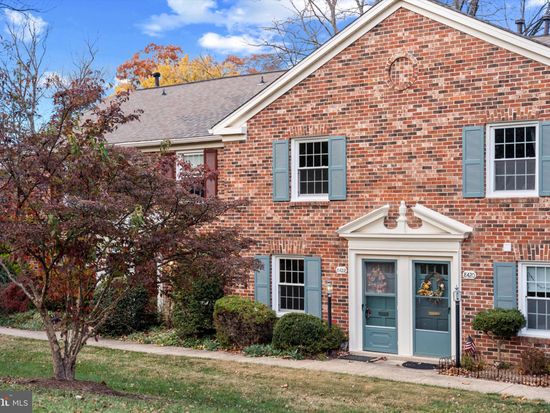 8422 Forrester Blvd #580, Springfield, VA 22152