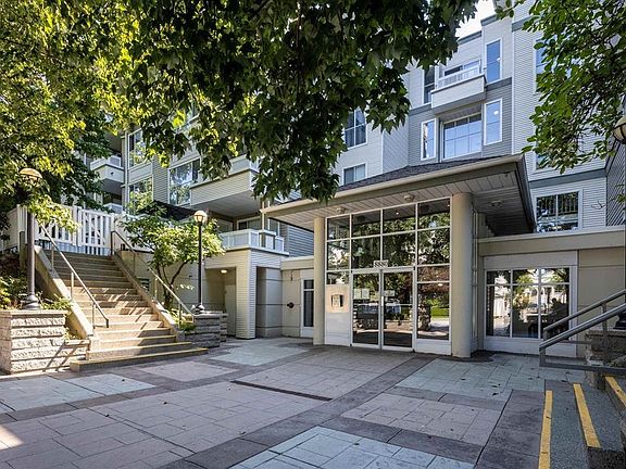 3rd image of 8880 Jones Rd #330