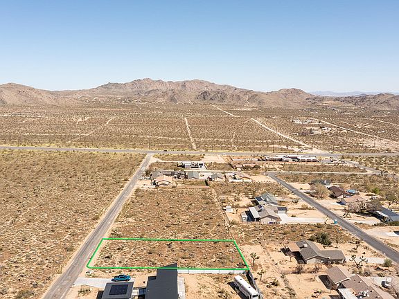 5th image of 6689 Torres Ave