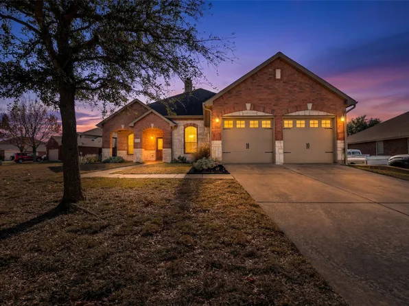 1710 Chadwick Ct, Cedar Hill, TX 75104