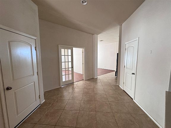 5th image of 22010 Rustic Canyon Ln