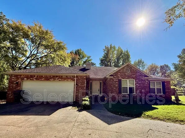 605 Shadow Ridge Dr, Jonesboro, AR 72404