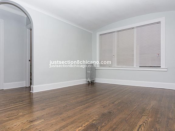 5th image of 7806 S Green St APT 1