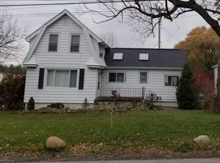 5280 Armor Duells Rd, Orchard Park, NY 14127