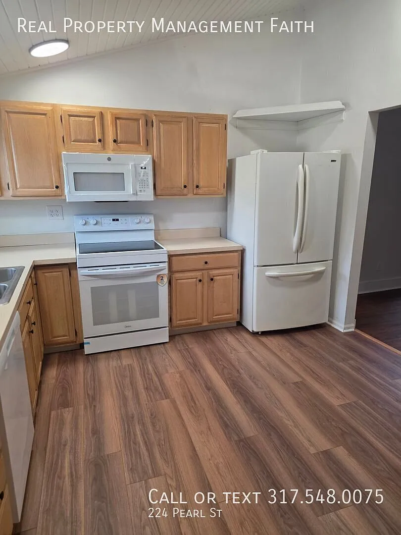 Duplex in Greenwood — Photo 4