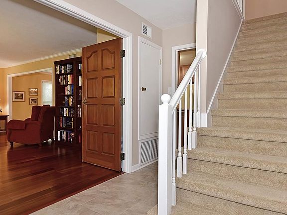4th image of 2225 McCutchen Pl