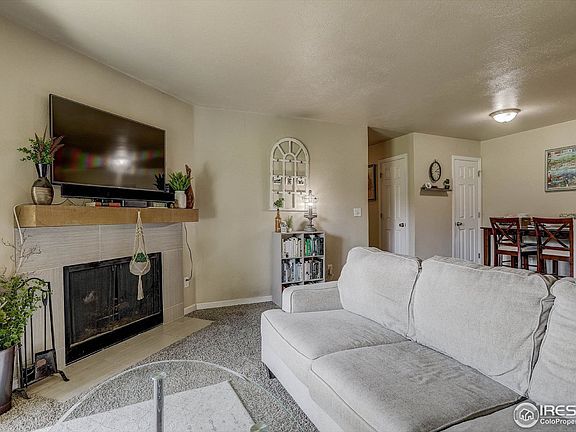 3rd image of 695 Manhattan Dr APT 17